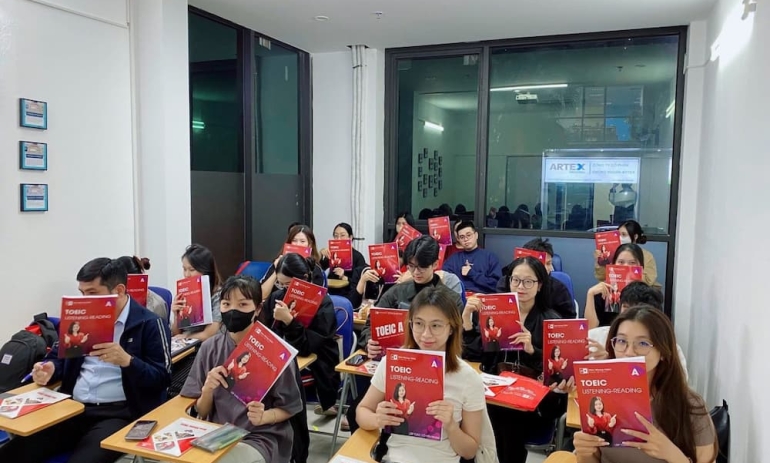 Địa Chỉ Lớp TOEIC Giá Rẻ Hà Nội Tốt Nhất Cho Sinh Viên